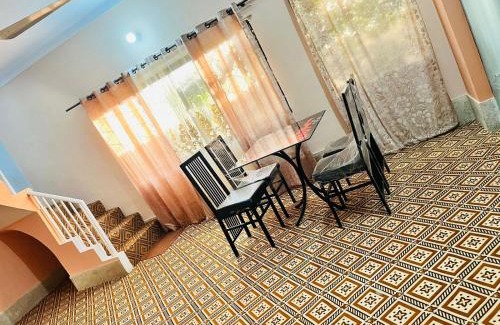 Quetta House | The Western Crown Auberge Guest House