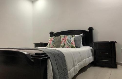 Curridabat Apartment | Apartamento Moderno en Pinares - Luxus