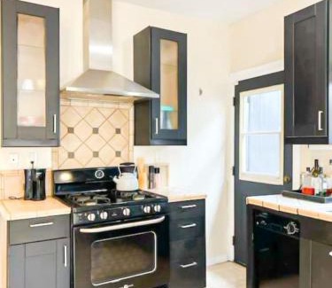 Los Angeles House | Tranquil 3BR Home Near Dodgers Stadium - Cor-CT