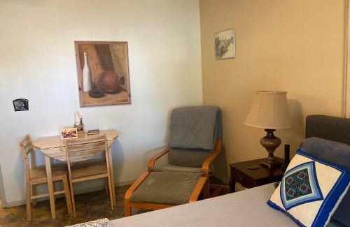 Tucson House | Desert retreat close to downtown/ U of A, 1-10