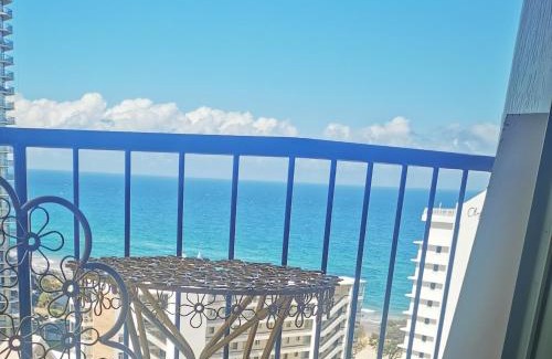 Surfers Paradise Apartment | Stunning Ocean View High Quality Central Get to Everything