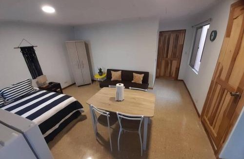 Amon Apartment | Julia's Stay & Sleep