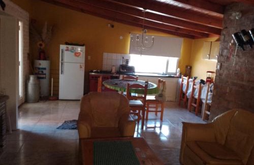 Trelew House | Apart Dos Leones Temporario