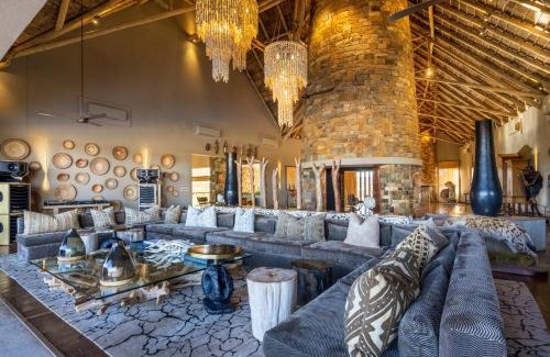 Windhoek West Cabin | Marula Palace