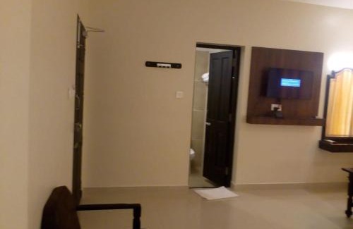 Kanyakumari Hotel | New Hotel Sri Devi