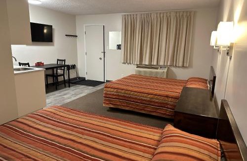 Portage La Prairie Hotel | Yellow Quill Motel