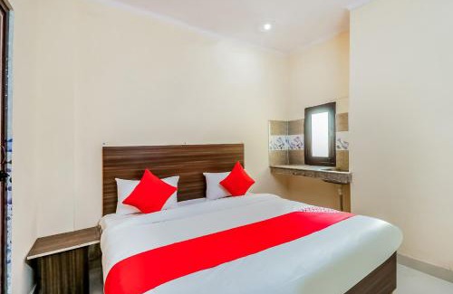 Delhi Hotel | OYO Vision Rooms Near Gtb Nagar Metro Station