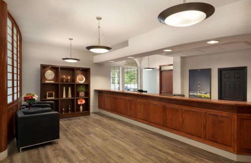 Guelph Hotel | Days Inn by Wyndham Guelph