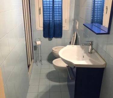 Cupra Marittima Apartment | Bilocale spartano