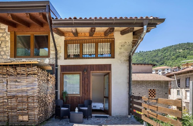 Holiday Apartment "Agritur Piazera Con Terrazzo" with Mountain View