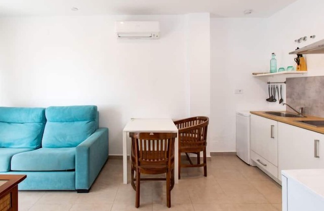 Apartment Sun and Beach 2 in Cala del Moral - 4 persons, 1 bedrooms