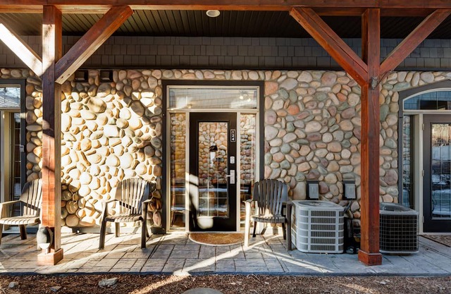 Heated Pool-side Chalet w/ Hot Tub | 2 bdrm 8 Guests | Walk anywhere in 15 mins!