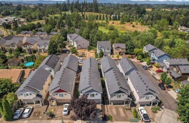 Experience modern comfort and convenience in the heart of Hillsboro at this 3BR 2.5BA private home