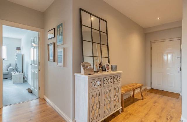 Pass the Keys | Cosy flat