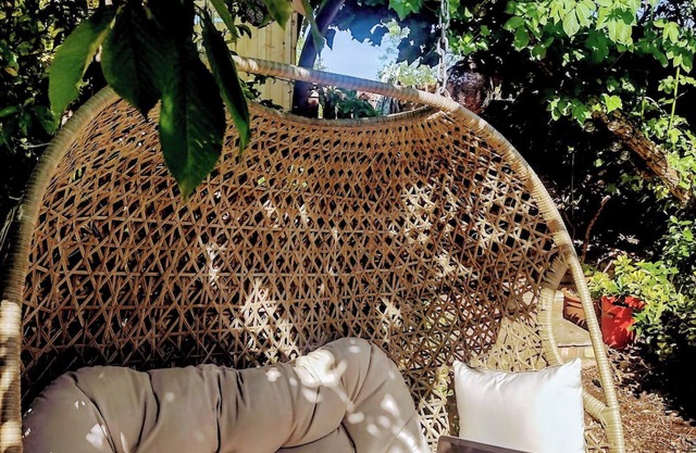 Cosy garden flat in Greenwich, London (near O2 Arena).