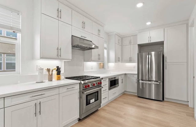 Sunrise Retreat on Maple #42090