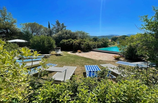 Exclusive leisure pool - Italian biological Gardens - pool house - 12 guests