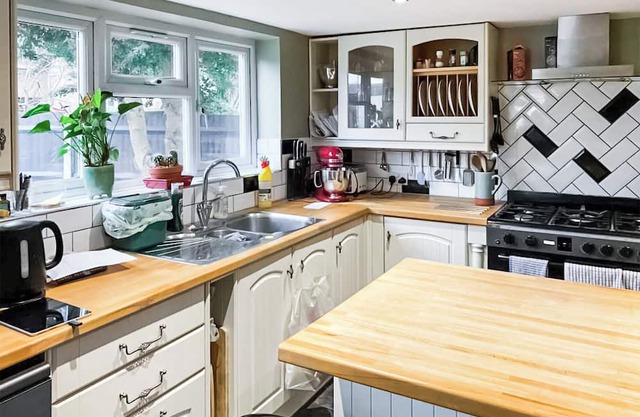 Whether you’re seeking relaxation or adventure, Mallard Cottage serves as the perfect base for explo