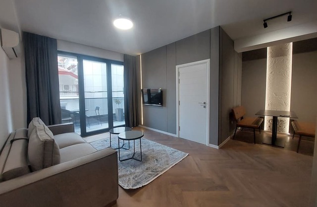 Executive Suites by Modern Living