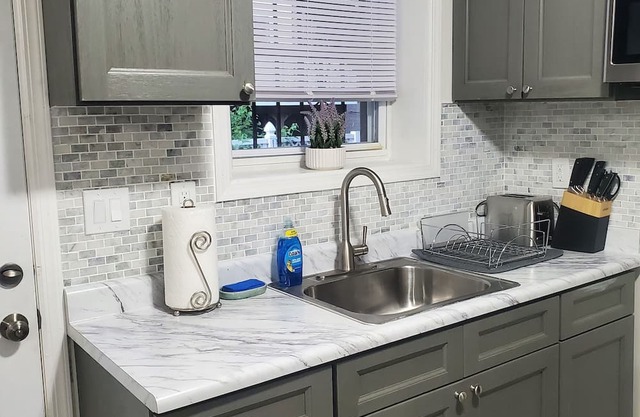 Spacious 2 bedroom in Lower Westchester County