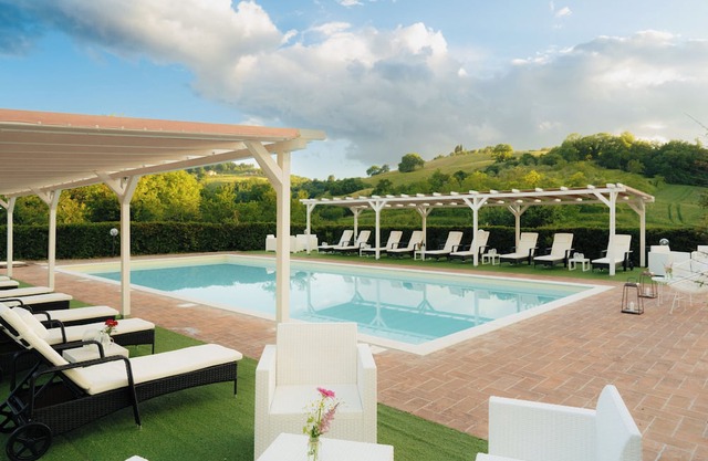 Casale Serena Deluxe Apartment