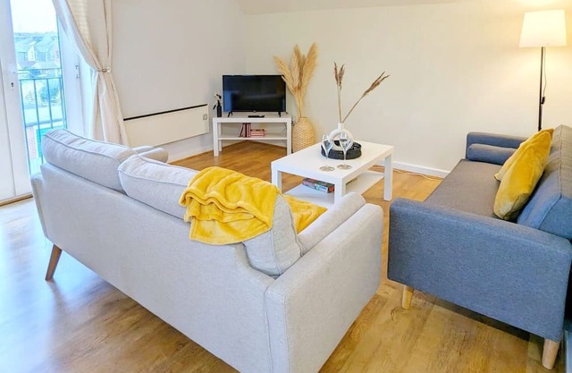 Charming 2-Bed Apartment in Ipswich