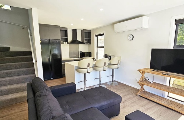 A newly built 3 Bedroom and Garage home at the city fringe!