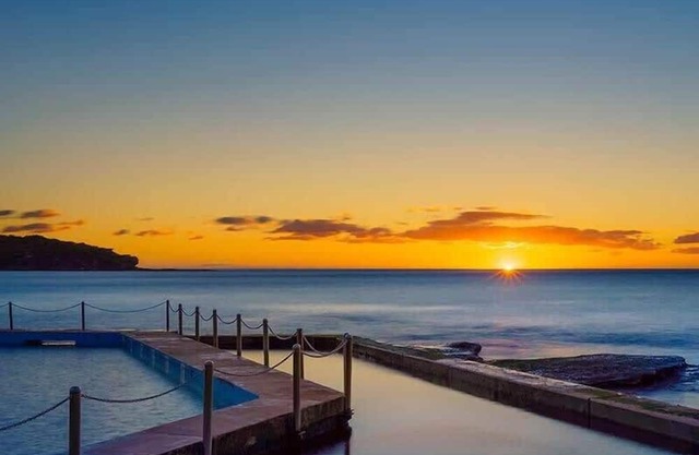 Vibrant Beachside Retreat - 2BR Unit in Freshwater