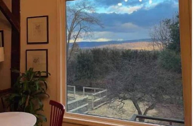 Gorgeous country getaway 1 hour from NYC