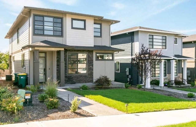 Dottie Court near McMenamins Edgefield Resort