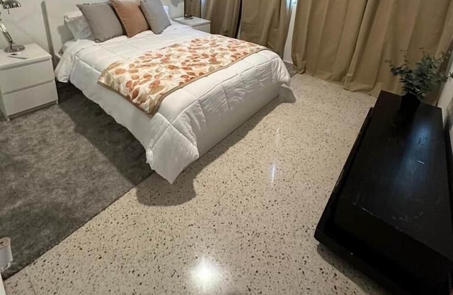 Multi-Guest Comfortable and fun apartment