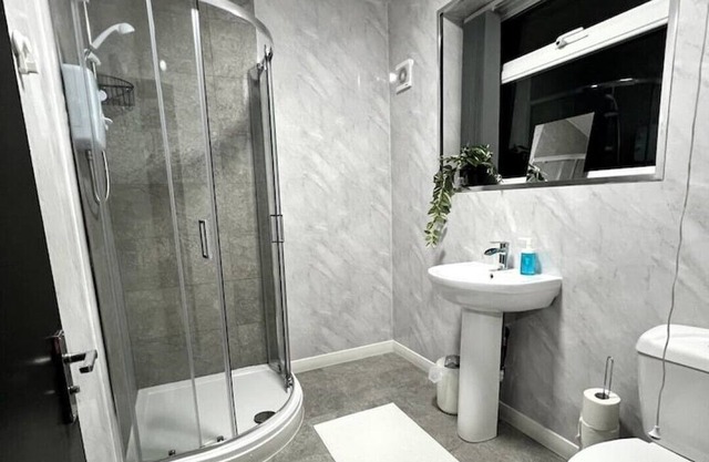 Stylish Stay 10 mins from NEC, HS2 & BHX Airport