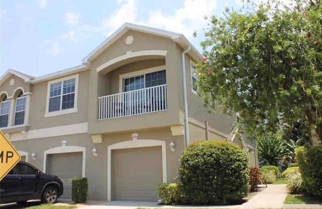 Entire Beautiful one Bedroom Home