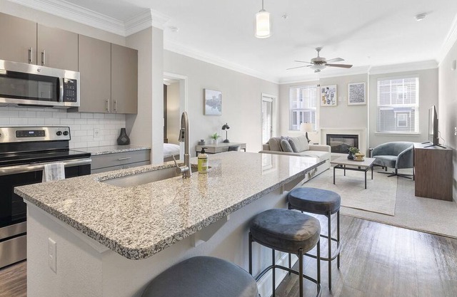 Modern Apartment in Prime Location (ID1000X405)