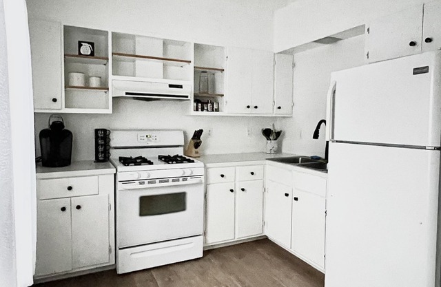 Spacious 2 bedroom apartment