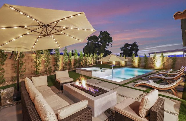 Paradise Coachella NEW Salt Water Pool & Landcape