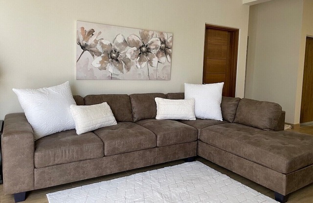 Luxury 3BD/2BA Condo - Unit 206 Tumon Isa