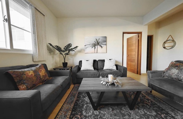 Luxury 3BD/2BA Condo - Unit 106 Tumon Isa