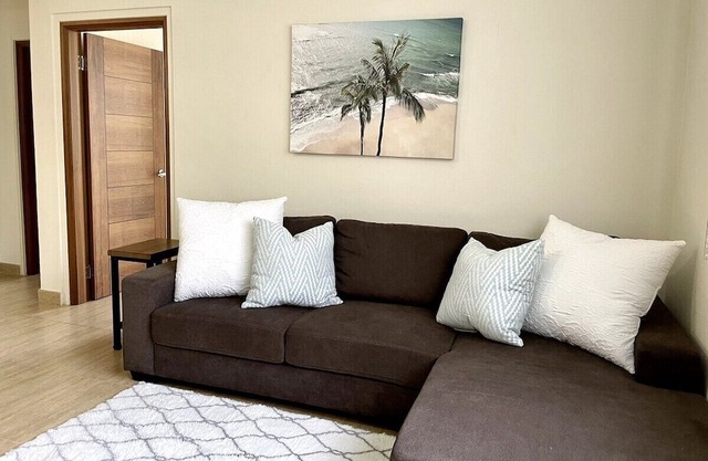 Luxury 3BD/2BA Condo - Unit 101 Tumon Isa