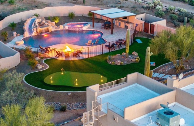 Bajada Sunrise Oasis | Poolside Cabana & Mountain Views