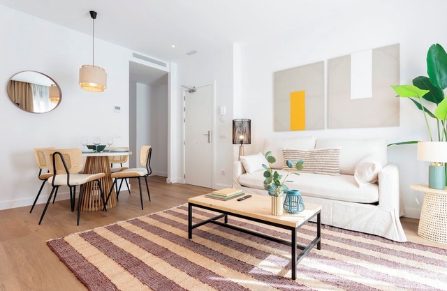 Exclusive 2BD apartment in Madrid. Zabaleta III