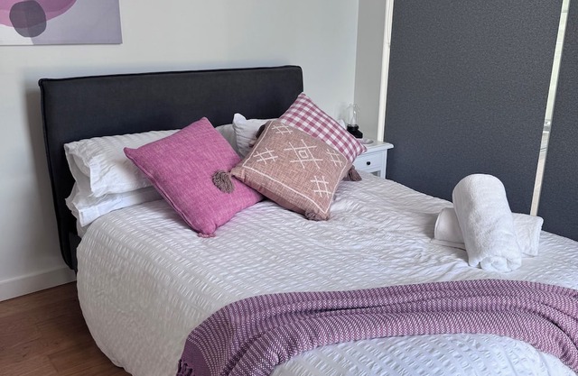 A home away from home.Luxurious, spacious and relaxation staycation.