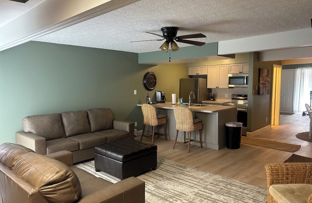 Cozy Stay in Cuyahoga Valley