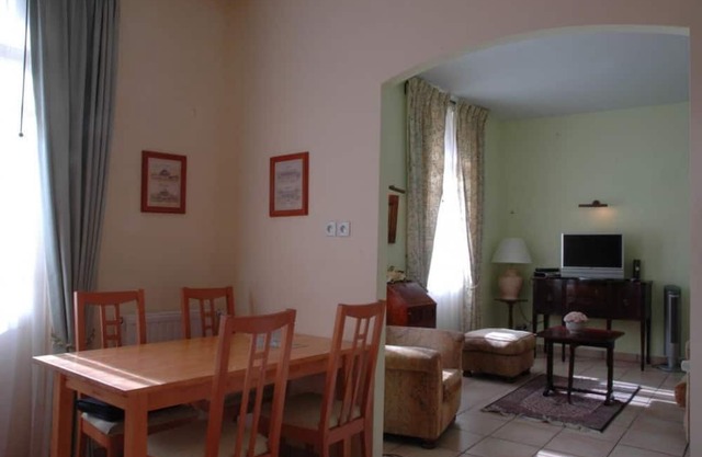 Burberry - ST-LAURENT-DE-CERDANS