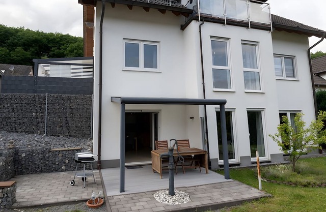 Apartment 'Retreat' with Mountain View, Private Garden and Wi-Fi