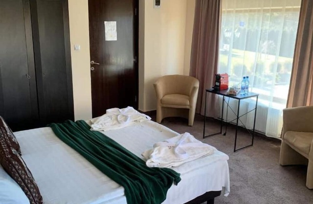 Casa Bucegi - 1 Queen BR 5