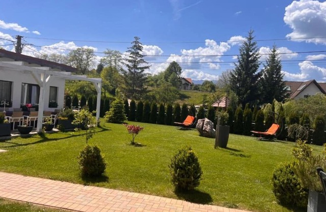 Casa Bucegi - 1 Queen BR 3