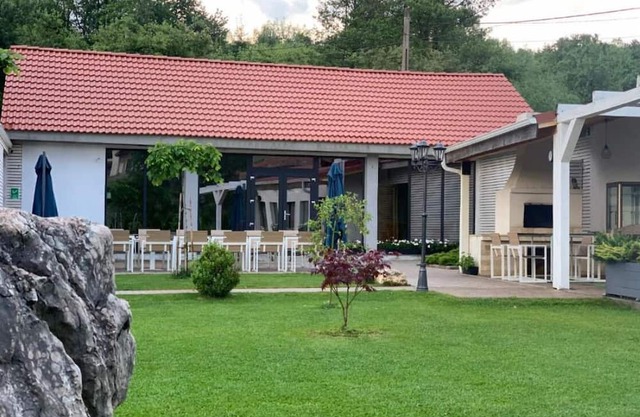 Casa Bucegi - 1 Queen BR