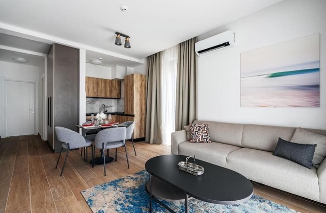 Delightful apartment with AC in charming Risan