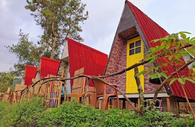 Ciwidey Jungle Camp & Villa